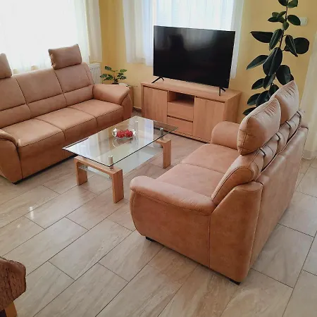 Apartment Apartmanhaz King