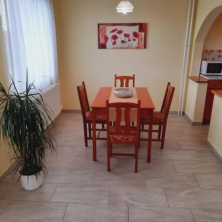Apartmanhaz King Daire *