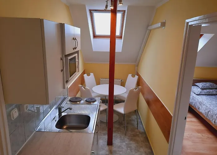 Lejlighed Apartmanhaz King *